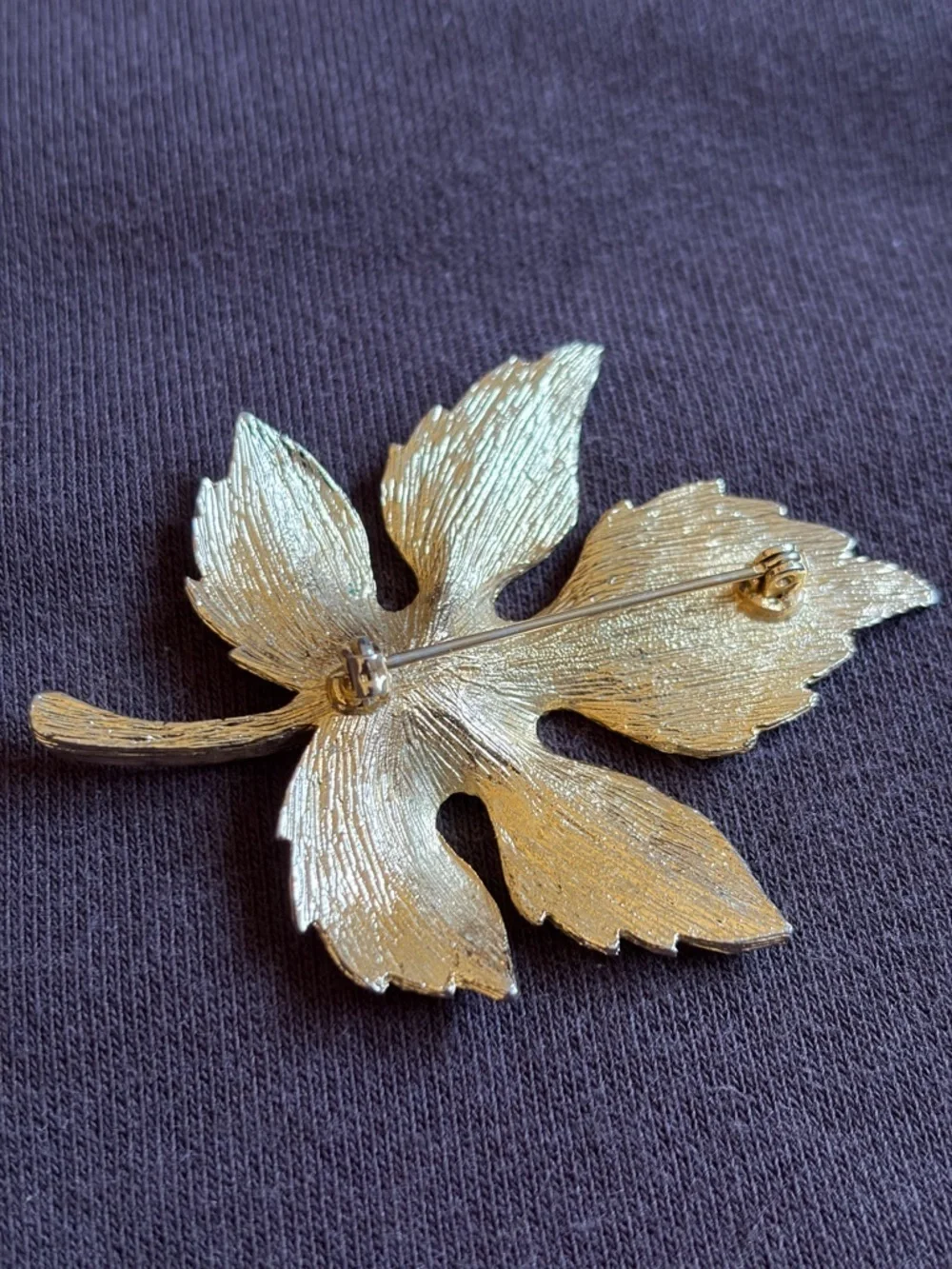 N/A gold toned